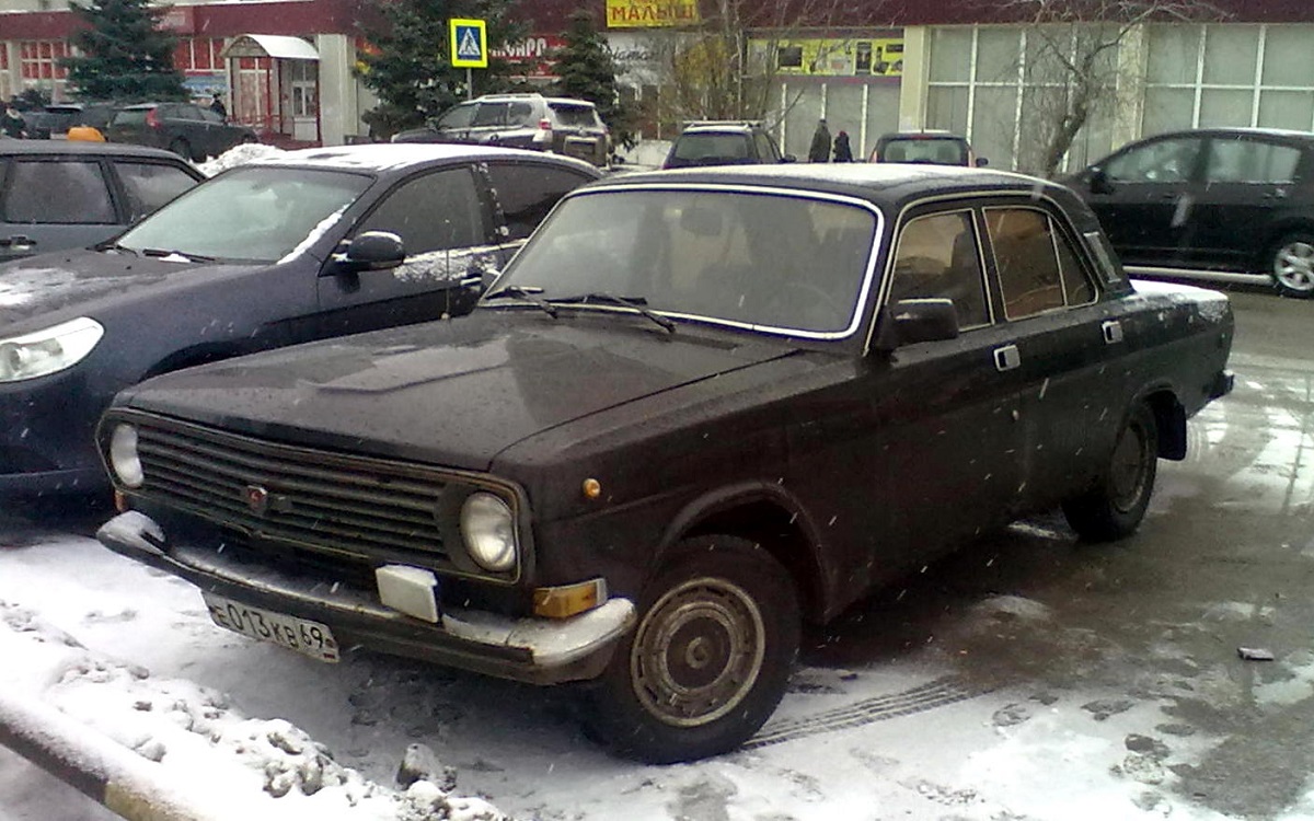 Тверская область, № Е 013 КВ 69 — ГАЗ-24-10 Волга '85-92