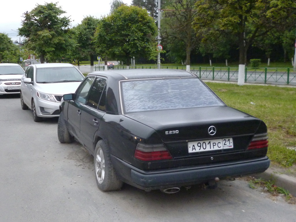 Чувашия, № А 901 РС 21 — Mercedes-Benz (W124) '84-96