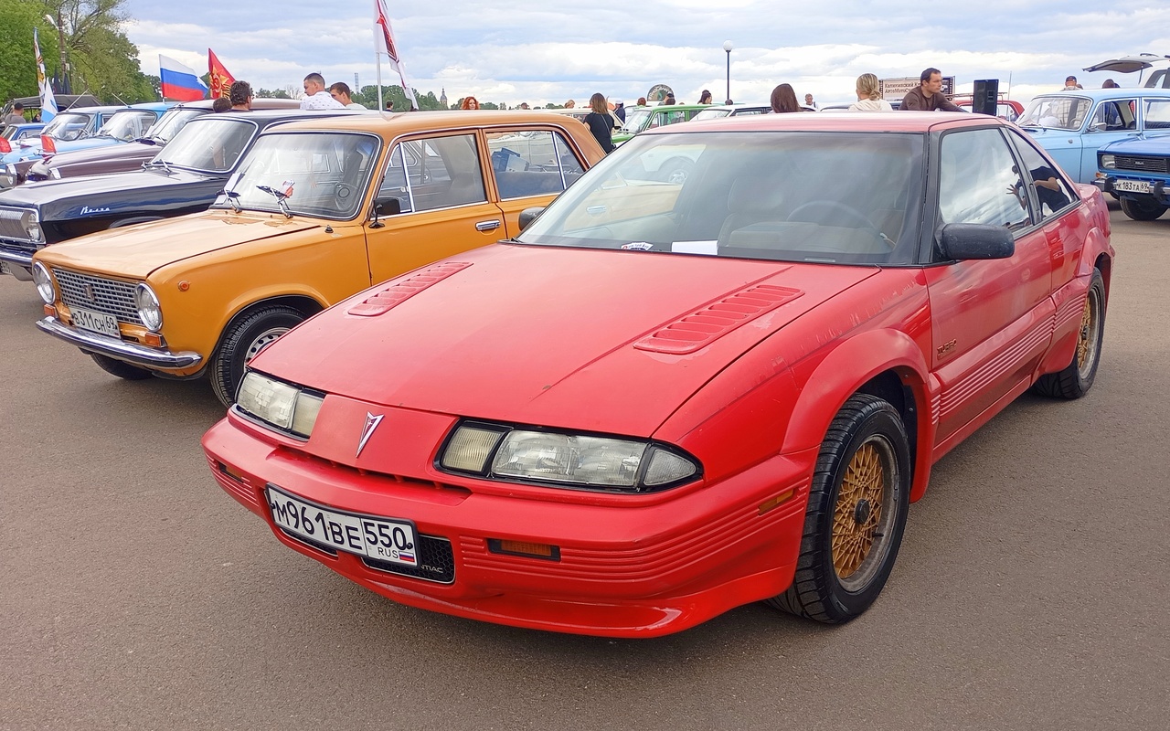 Московская область, № М 961 ВЕ 550 — Pontiac Gran Prix (5G) '88-96; Тверская область — День города Осташков 2025