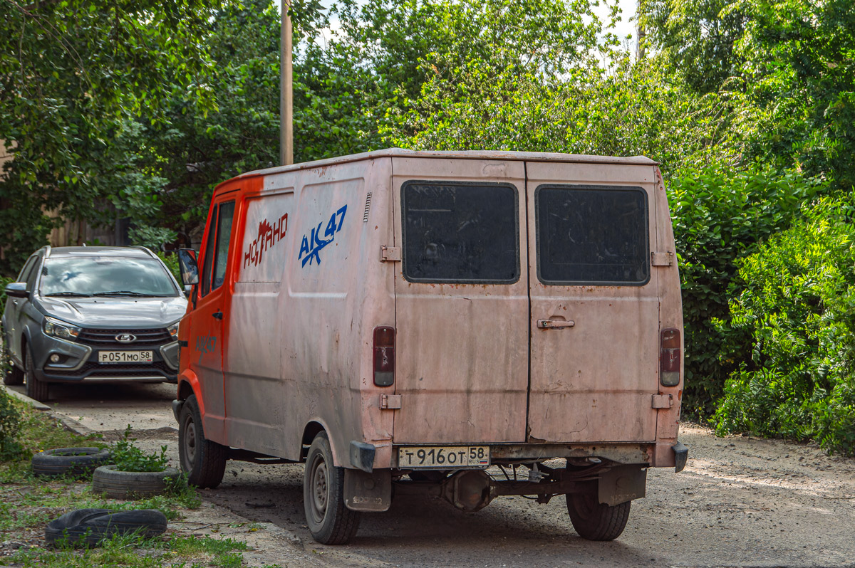 Пензенская область, № Т 916 ОТ 58 — Mercedes-Benz T1 307D '76-96