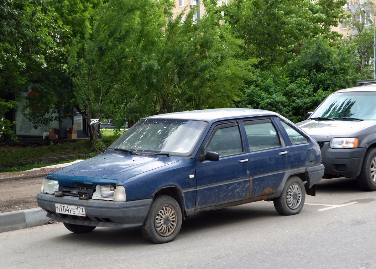 Москва, № Н 704 УЕ 177 — Иж-2126-030 '98-05