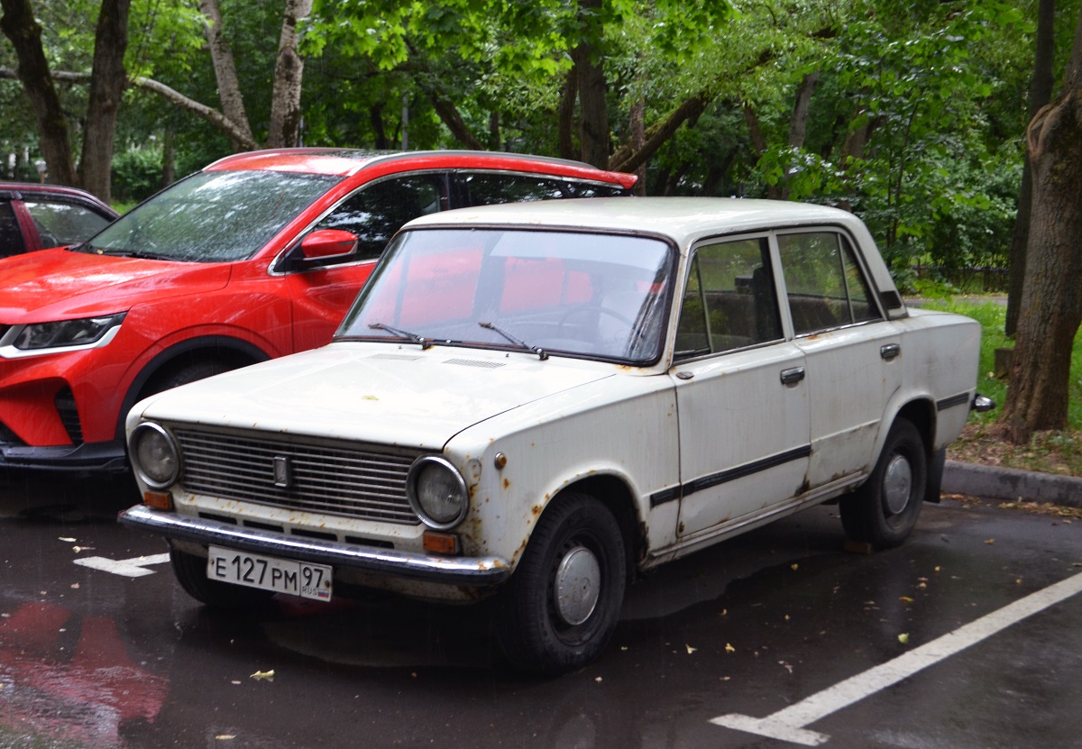 Москва, № Е 127 РМ 97 — ВАЗ-21013 Жигули '77-88