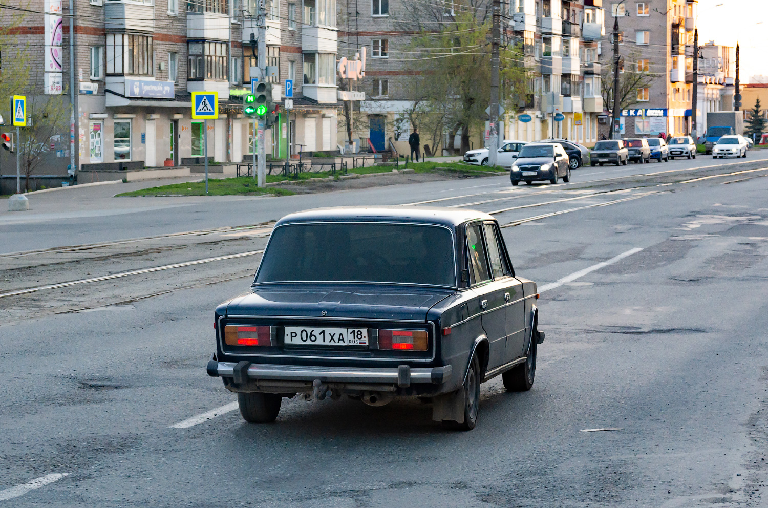 Удмуртия, № Р 061 ХА 18 — ВАЗ-2106 Жигули '75-06