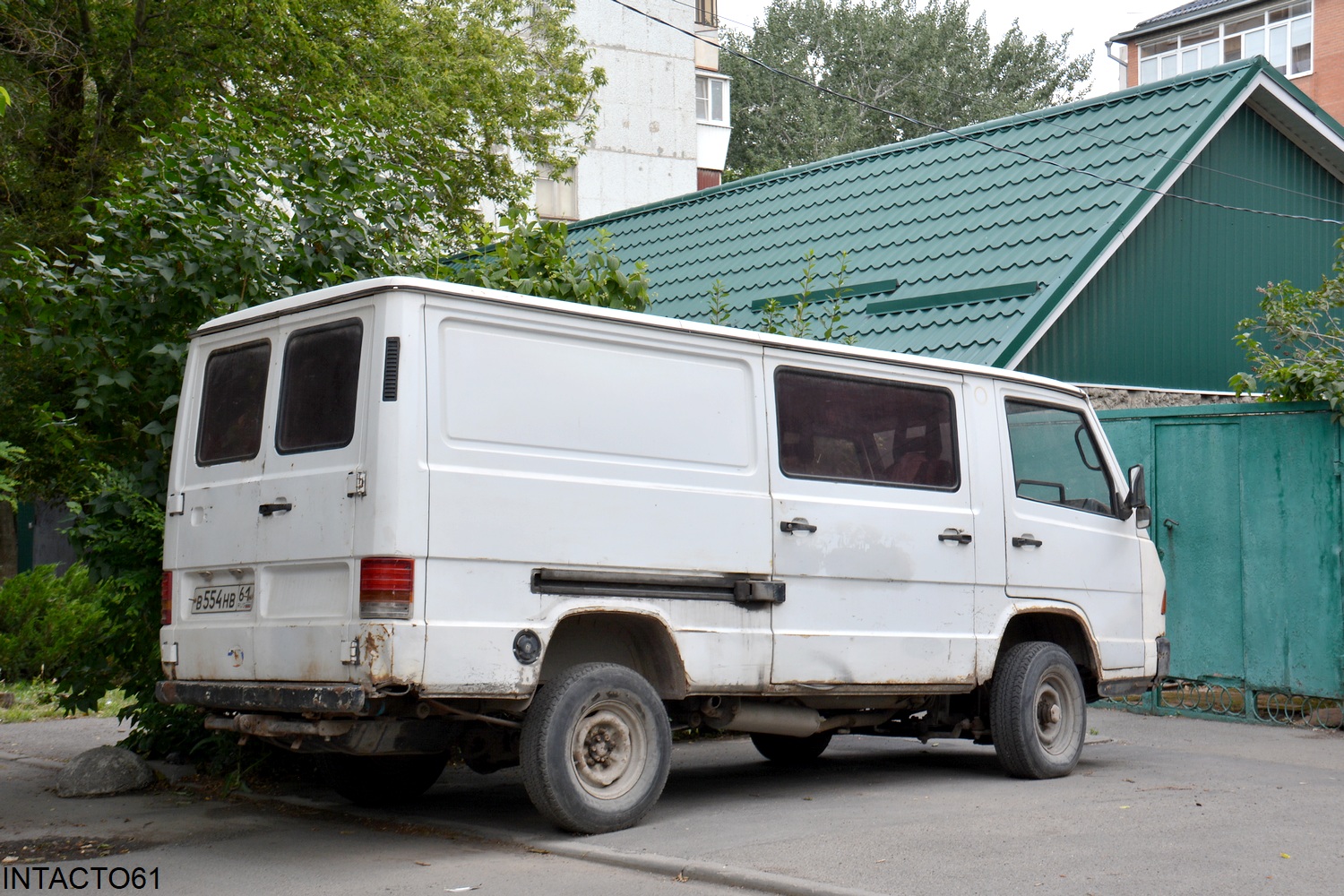 Ростовская область, № В 554 НВ 61 — Mercedes-Benz MB100 '81-96