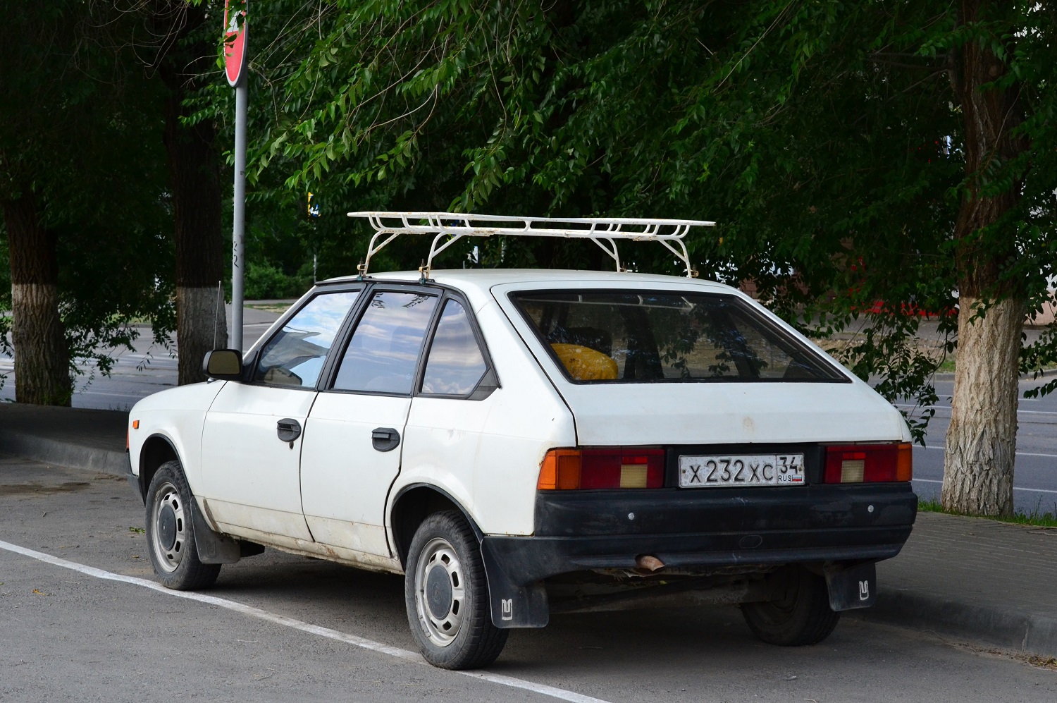 Волгоградская область, № Х 232 ХС 34 — Москвич-21412 '86-94