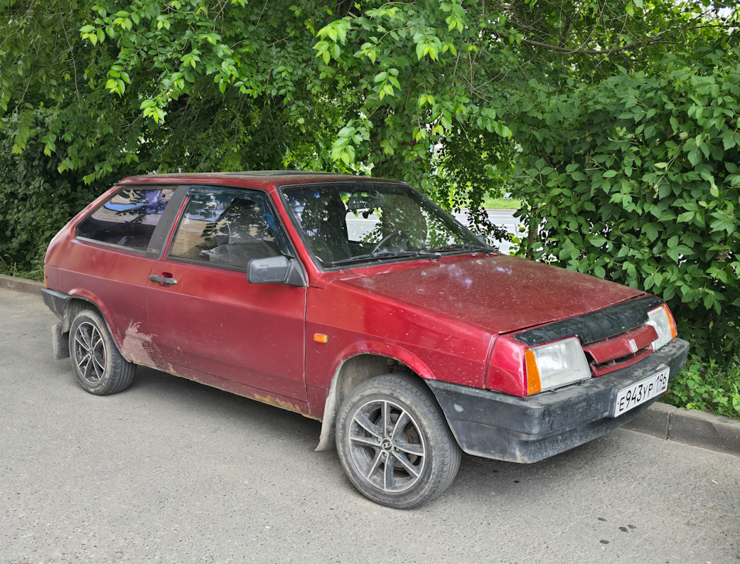 Свердловская область, № Е 943 УР 196 — ВАЗ-2108 '84-94