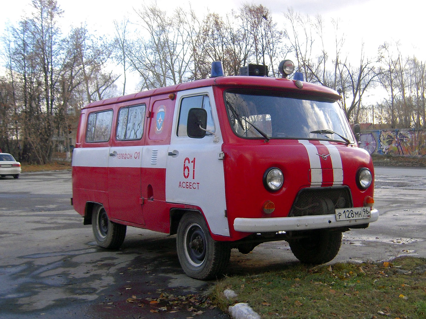 Свердловская область, № Р 128 МН 96 — УАЗ-3962 '85-03