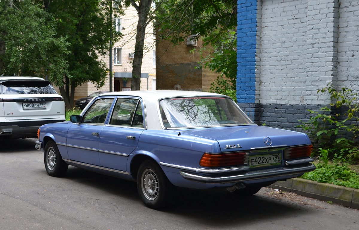 Москва, № Е 422 ХР 799 — Mercedes-Benz (W116) '72-80