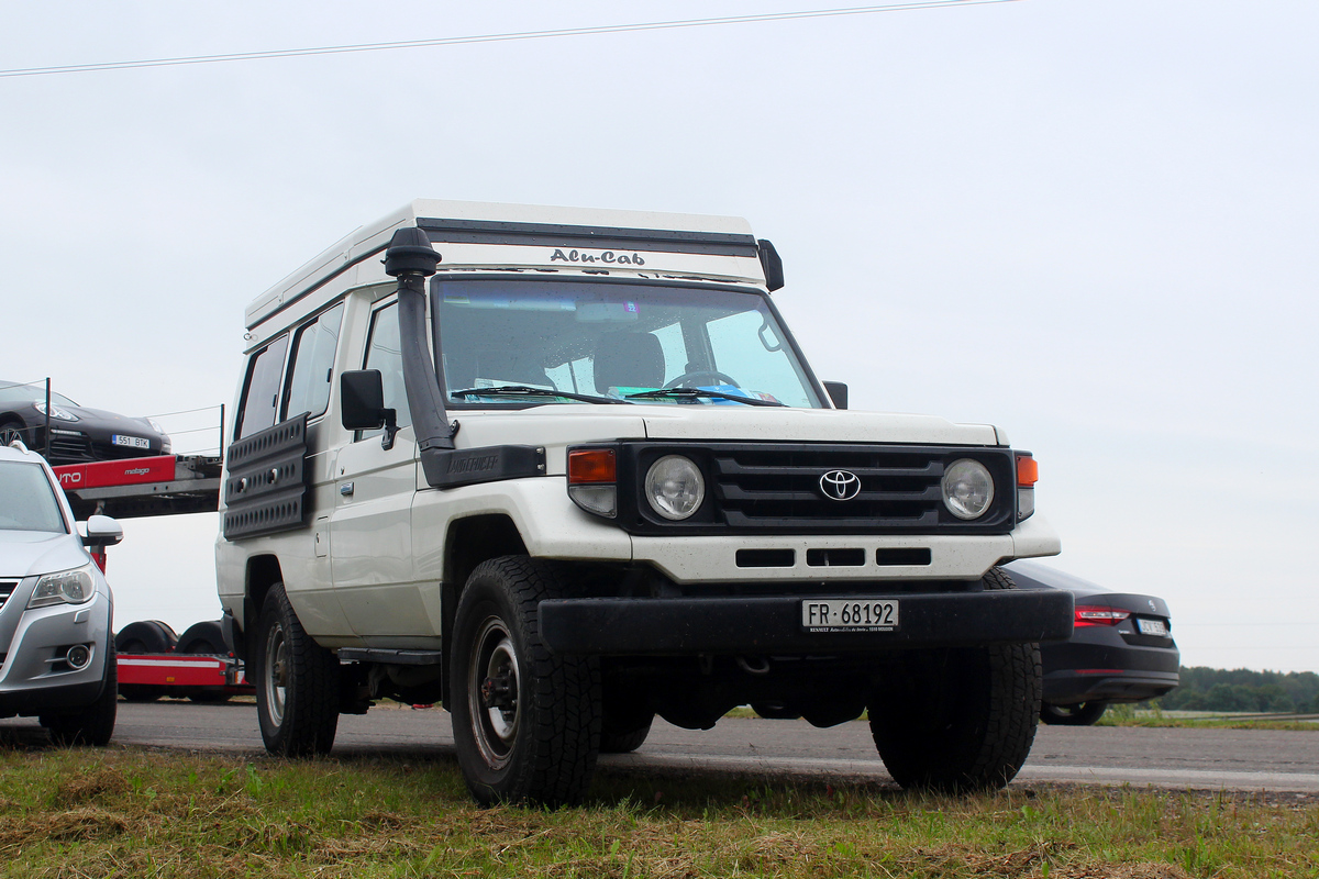 Швейцария, № FR-68192 — Toyota Land Cruiser (J70) (heavy) '84-07
