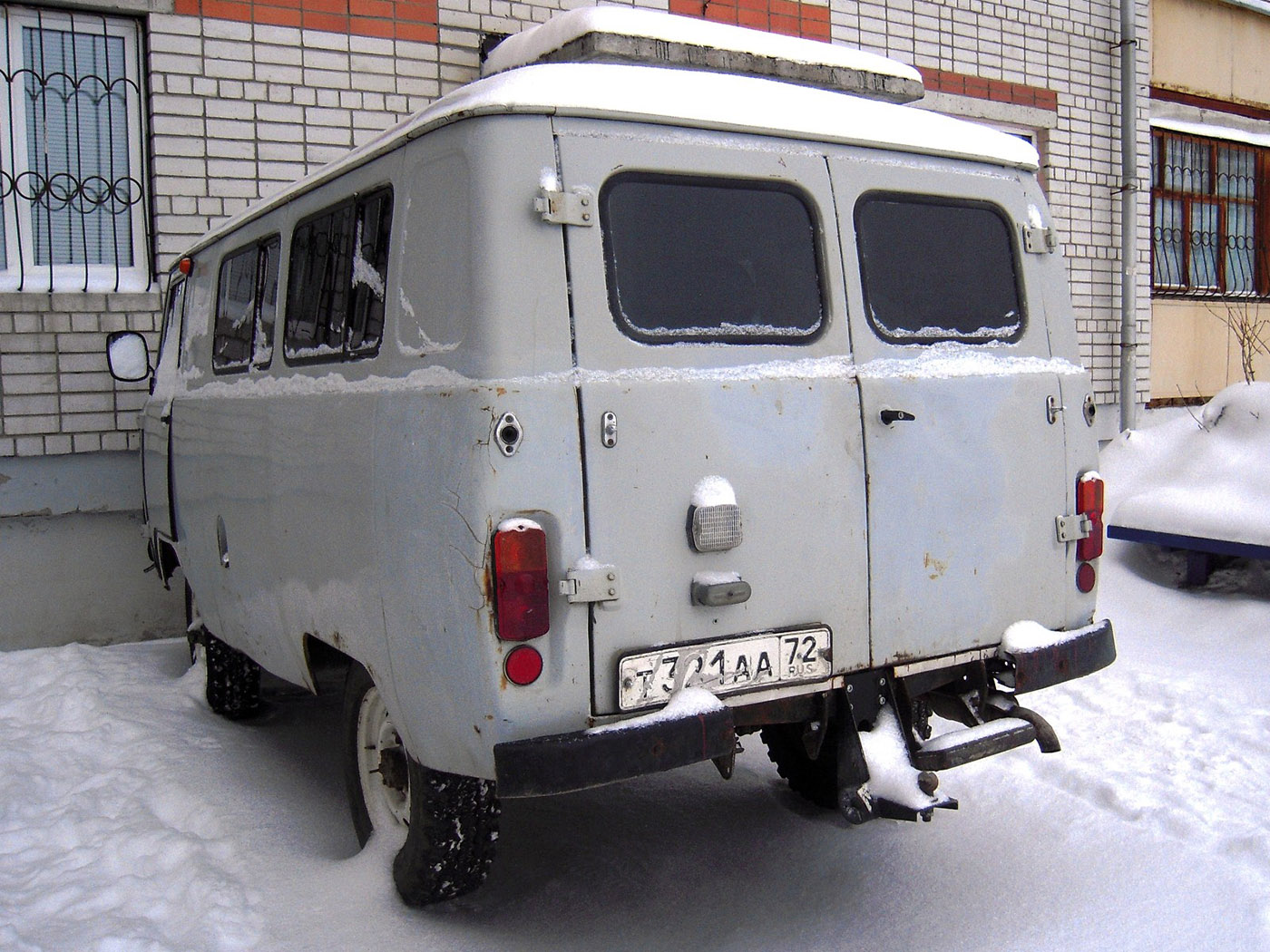 Тюменская область, № Т 321 АА 72 — УАЗ-452А '65-85
