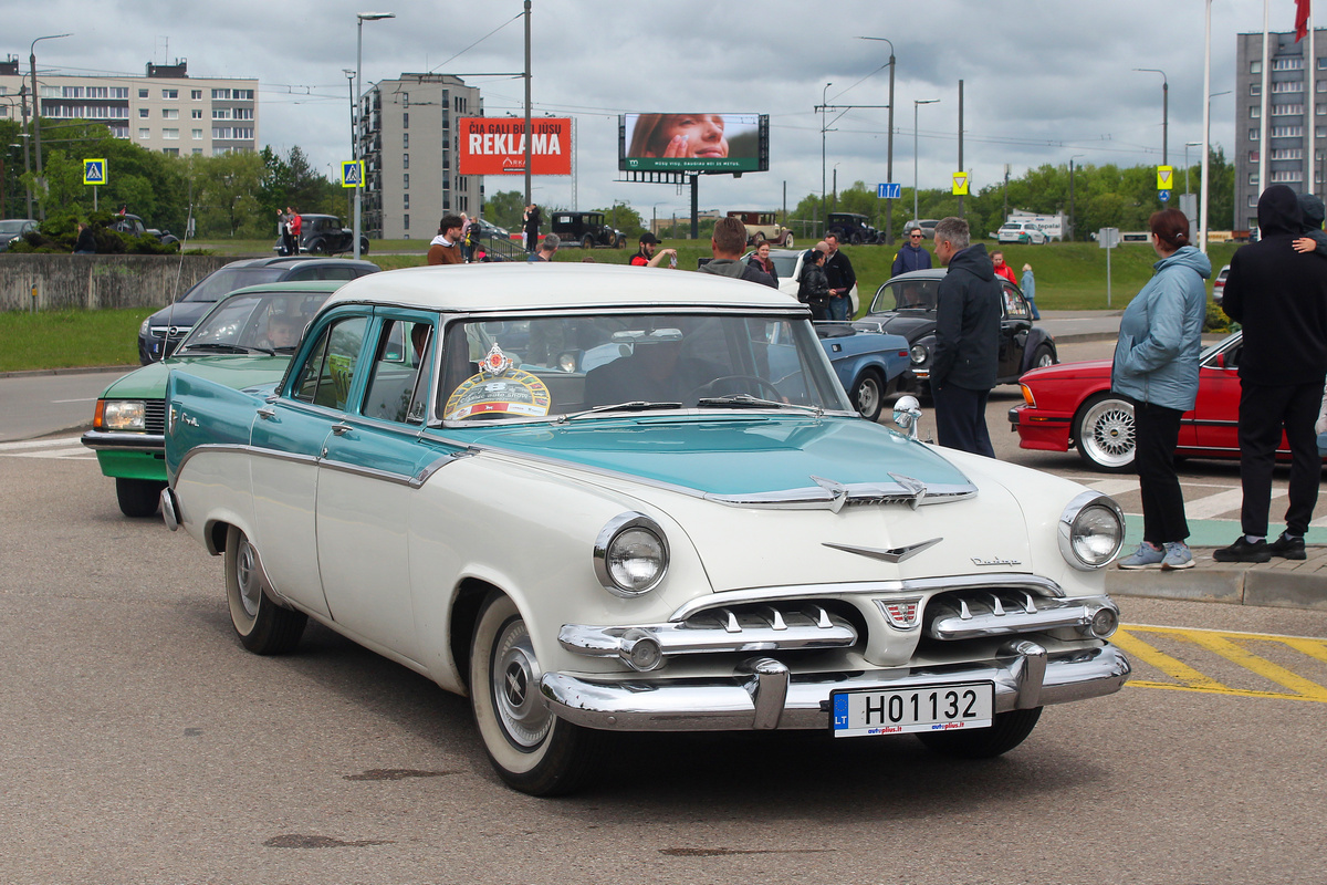 Литва, № H01132 — Dodge Royal (2G) '55-56; Литва — Classic Auto Show Kaunas 2025
