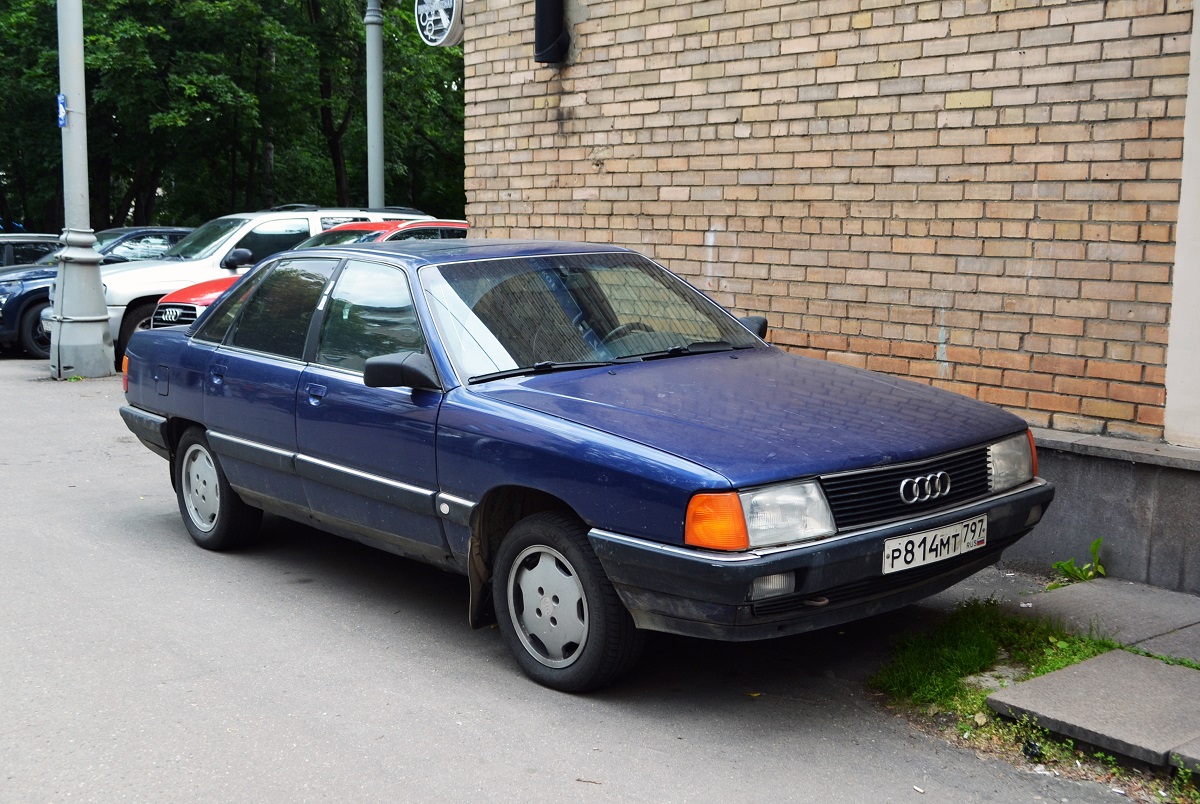 Москва, № Р 814 МТ 797 — Audi 100 (C3) '82-91