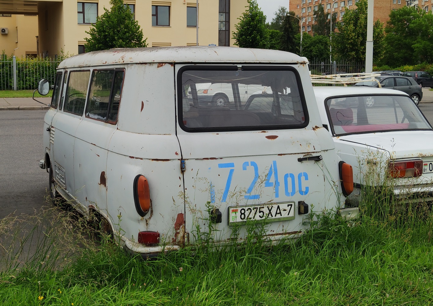 Минск, № 8275 ХА-7 — Barkas B1000 KB '61-91