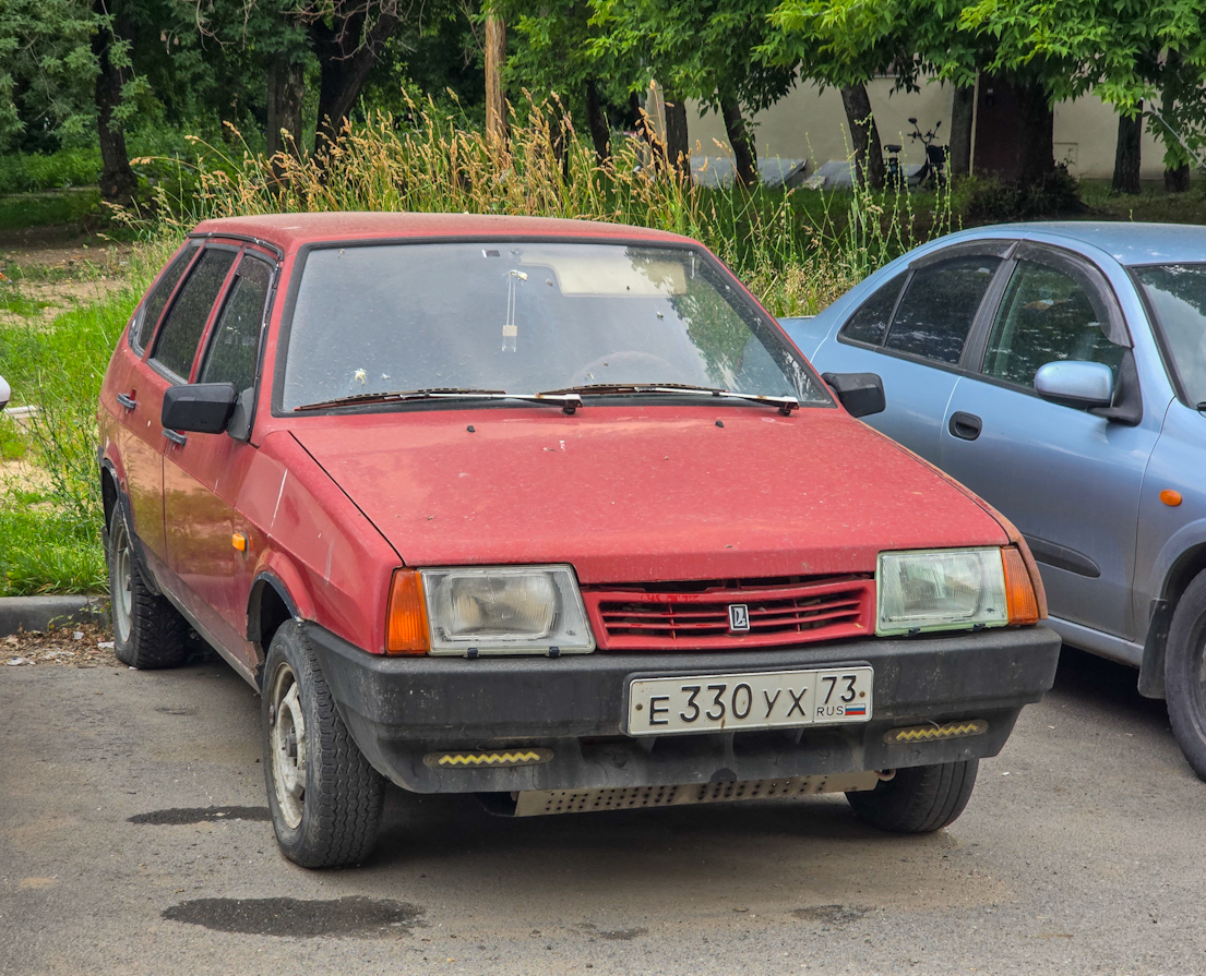 Татарстан, № Е 330 УХ 73 — ВАЗ-21093 '88-93