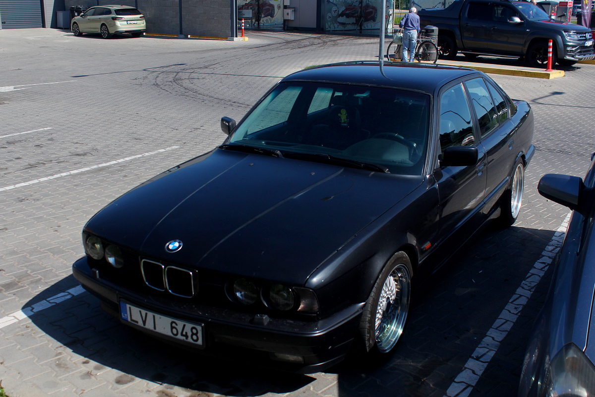 Литва, № LVI 648 — BMW 5 Series (E34) '87-96