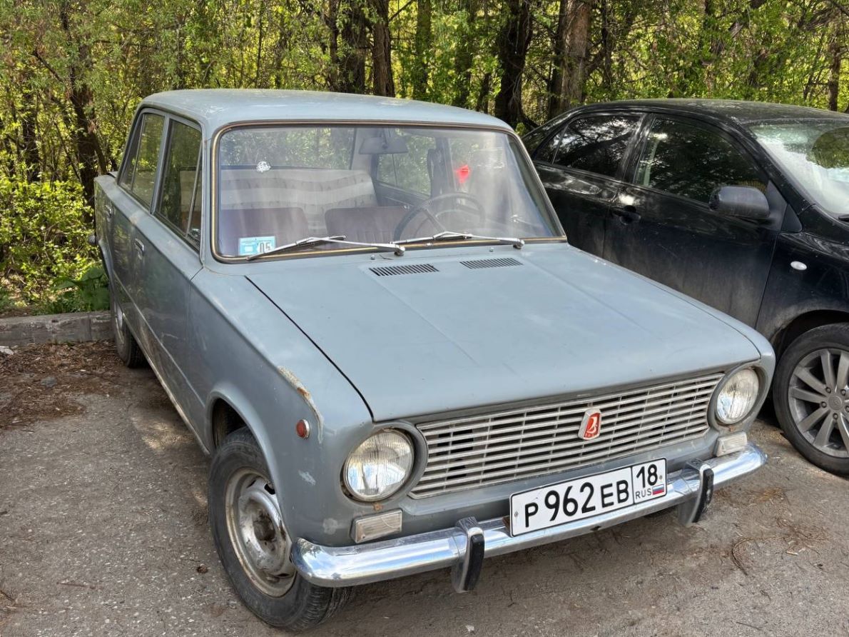 Удмуртия, № Р 962 ЕВ 18 — ВАЗ-2101 Жигули '70-83