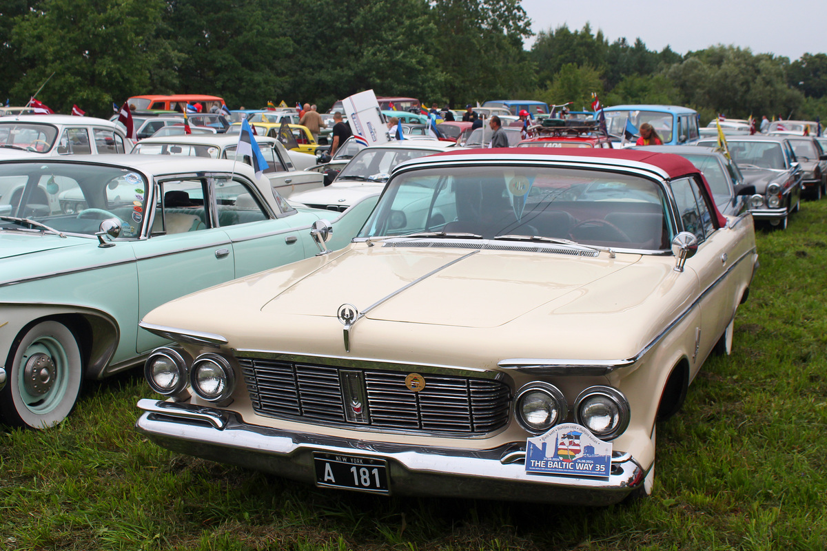 Эстония, № A 181 — Imperial Crown '61-63; Литва — Baltijos kelias 35