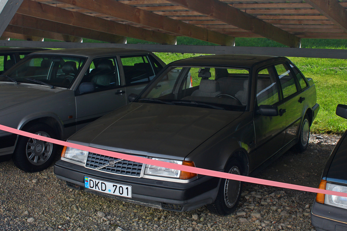 Литва, № DKD 701 — Volvo 440 '87-97