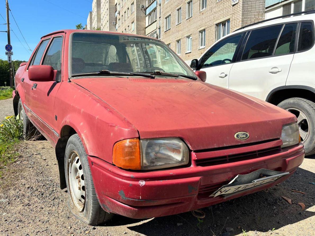 Удмуртия, № Н 130 ХА 18 — Ford Orion MkII '86-90