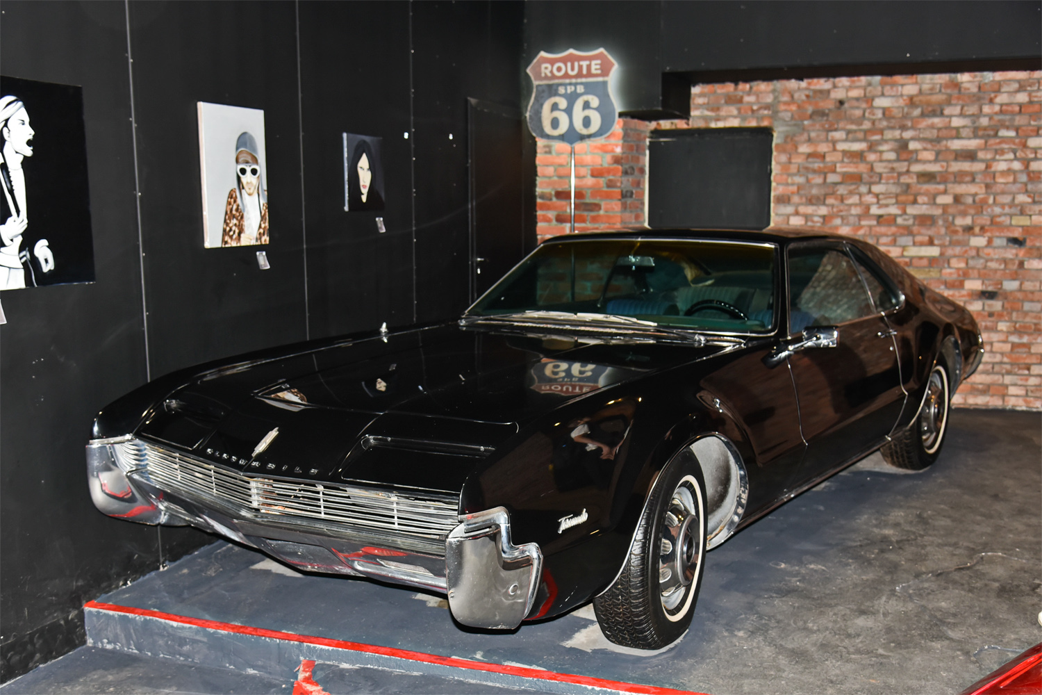 Санкт-Петербург, № (78) Б/Н 0307 — Oldsmobile Toronado (1G) '66-70