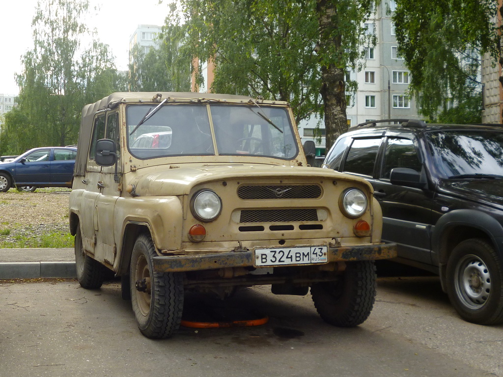 Кировская область, № В 324 ВМ 43 — УАЗ-31512 '85-03
