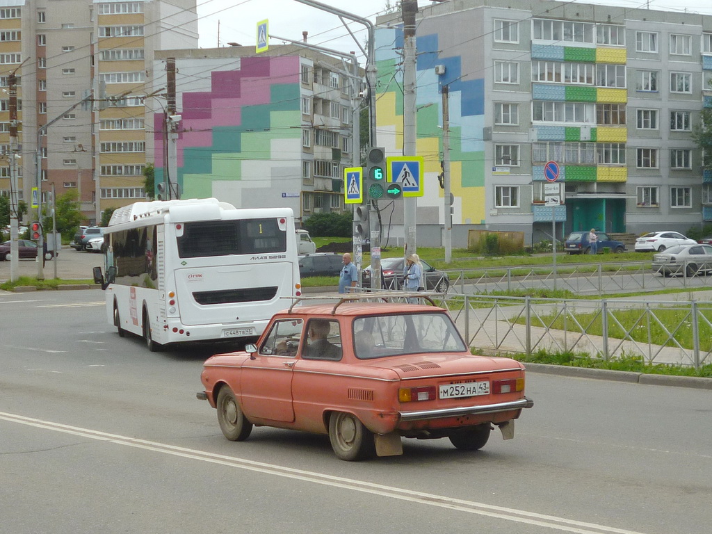 Кировская область, № М 252 НА 43 — ЗАЗ-968МБ Запорожец '79-94