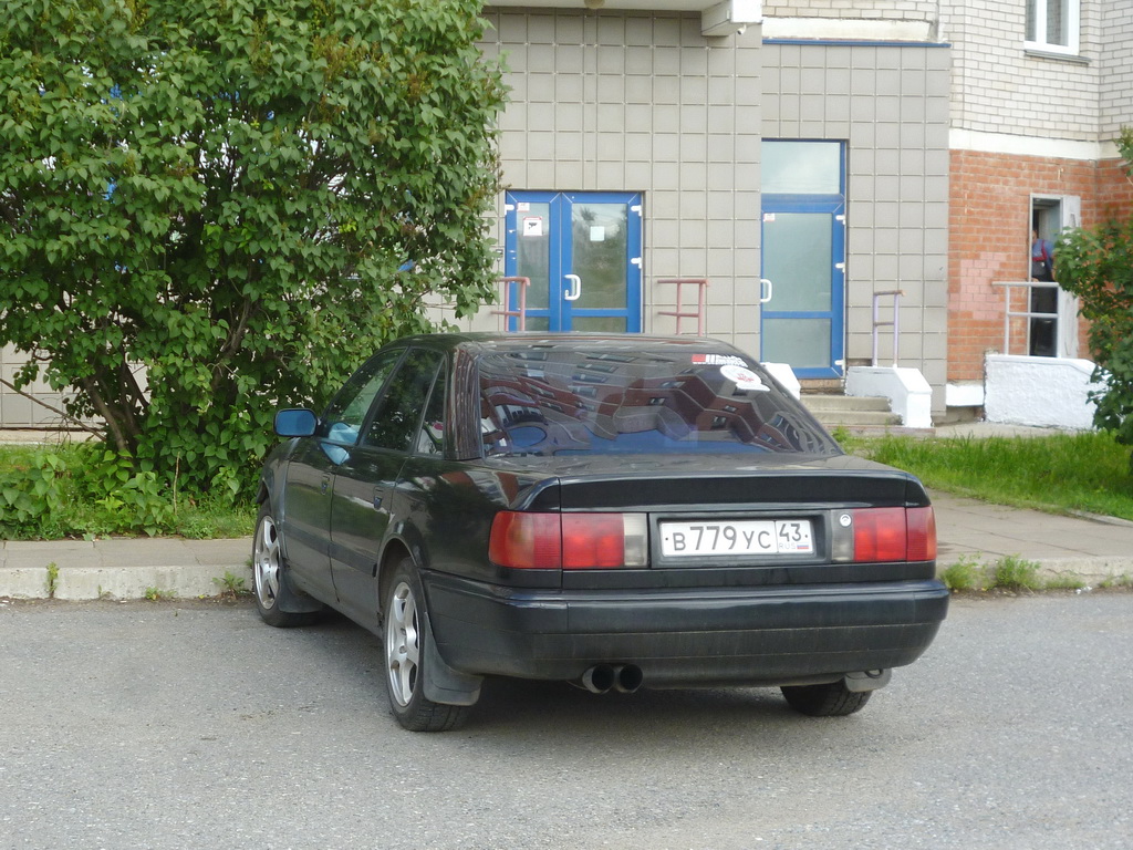 Кировская область, № В 779 УС 43 — Audi 100 (C4) '90-94