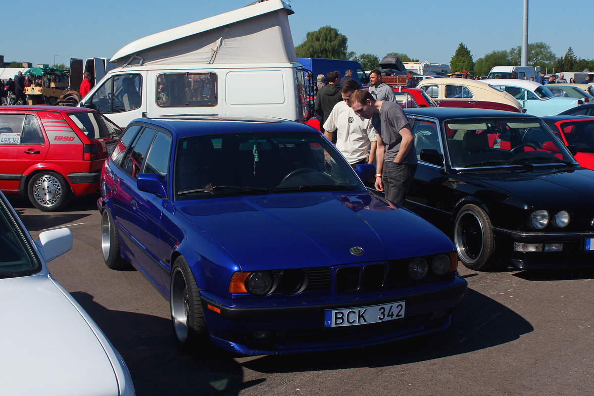 Литва, № BCK 342 — BMW 5 Series Touring (E34) '91-96; Литва — Retro mugė 2025