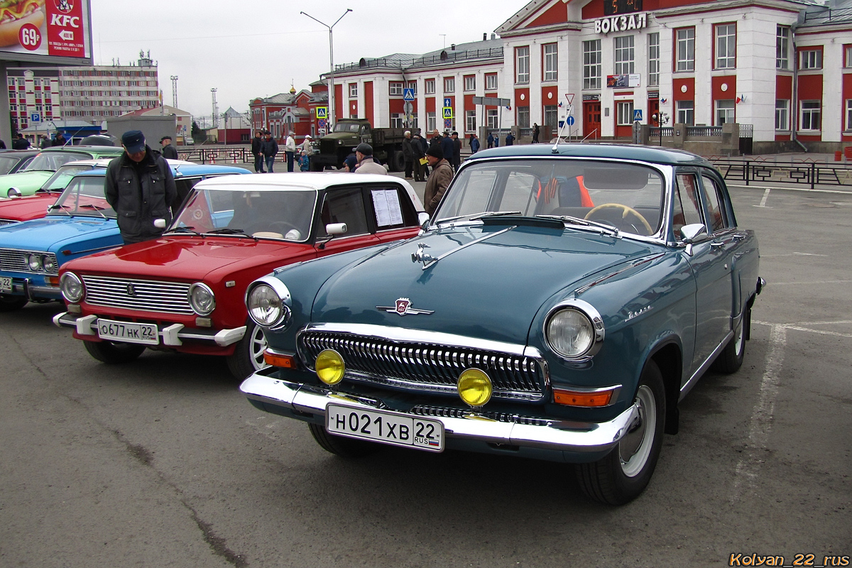 Алтайский край, № Н 021 ХВ 22 — ГАЗ-21УС Волга '65-70; Алтайский край — День Победы. Барнаул. 2018 г.