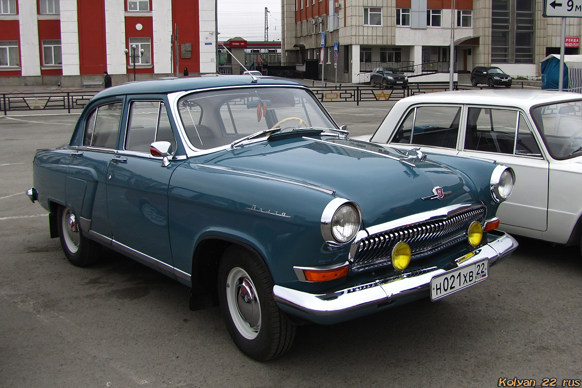 Алтайский край, № Н 021 ХВ 22 — ГАЗ-21УС Волга '65-70; Алтайский край — День Победы. Барнаул. 2018 г.