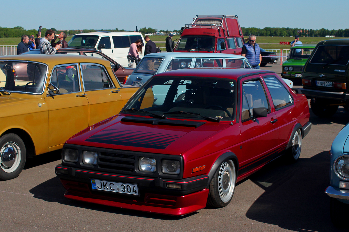 Литва, № JKC 304 — Volkswagen Jetta Mk2 (Typ 16) '84-92; Литва — Retro mugė 2025