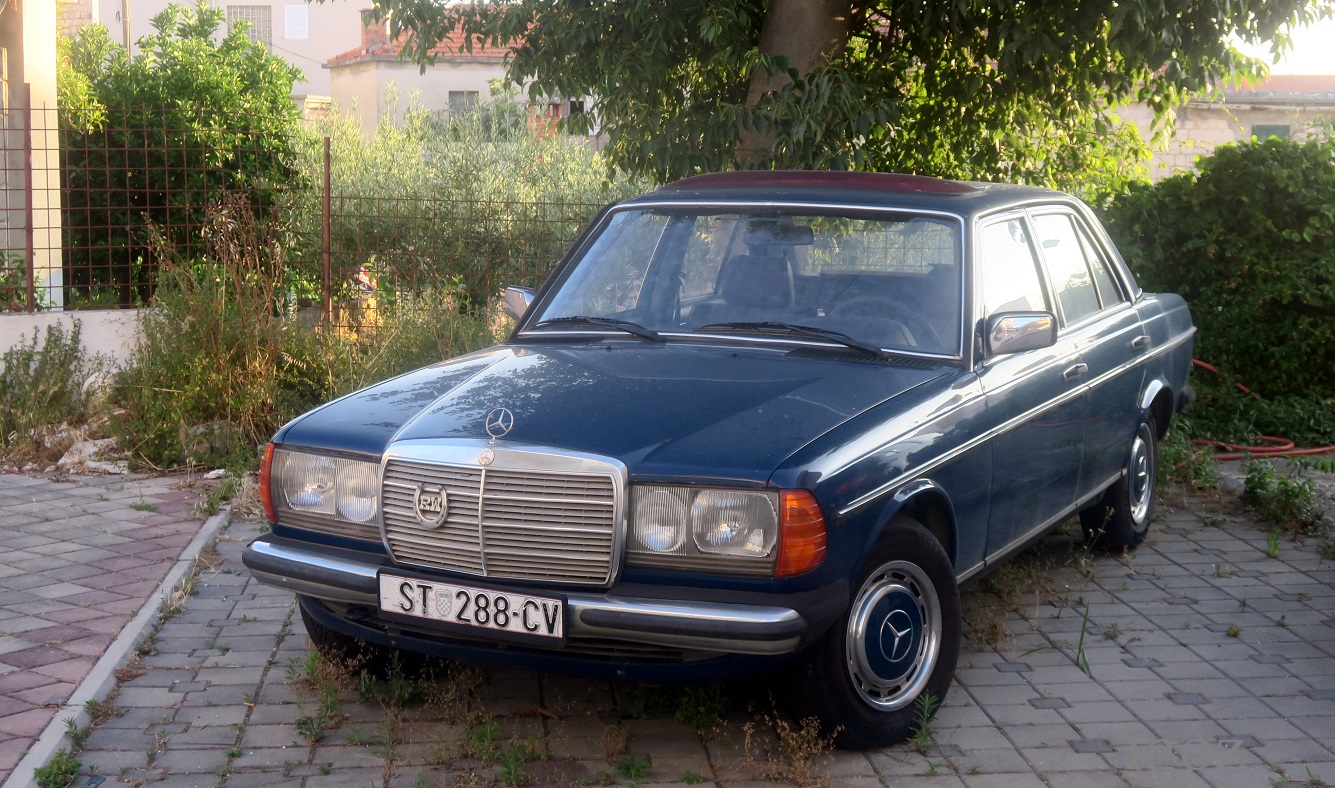 Хорватия, № ST 288-CV — Mercedes-Benz (W123) '76-86