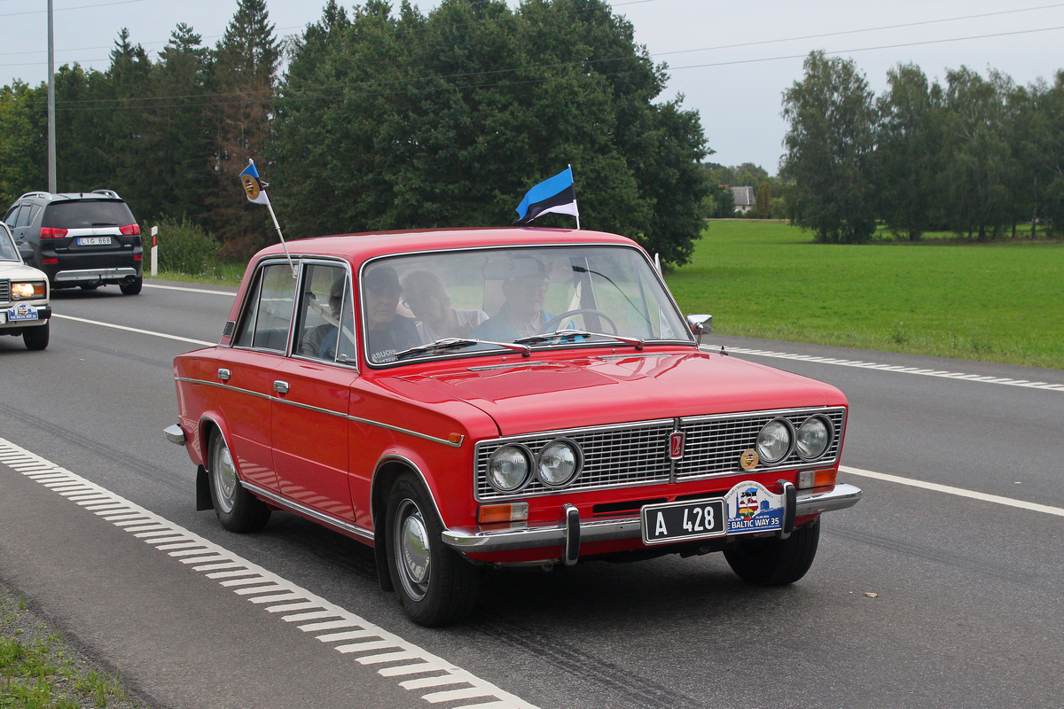 Эстония, № A 428 — ВАЗ-2103 Жигули '72-84; Литва — Baltijos kelias 35