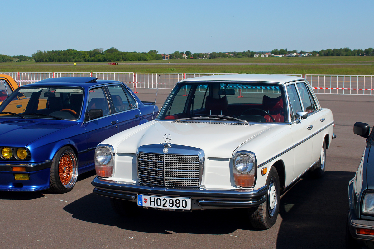 Литва, № H02980 — Mercedes-Benz (W114/W115) '72-76; Литва — Retro mugė 2025