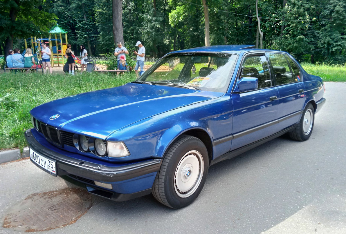 Вологодская область, № М 600 СУ 35 — BMW 7 Series (E32) '86-94; Рязанская область — 12-й ретро-фестиваль "Машина Времени", 12 июля 2025 г.