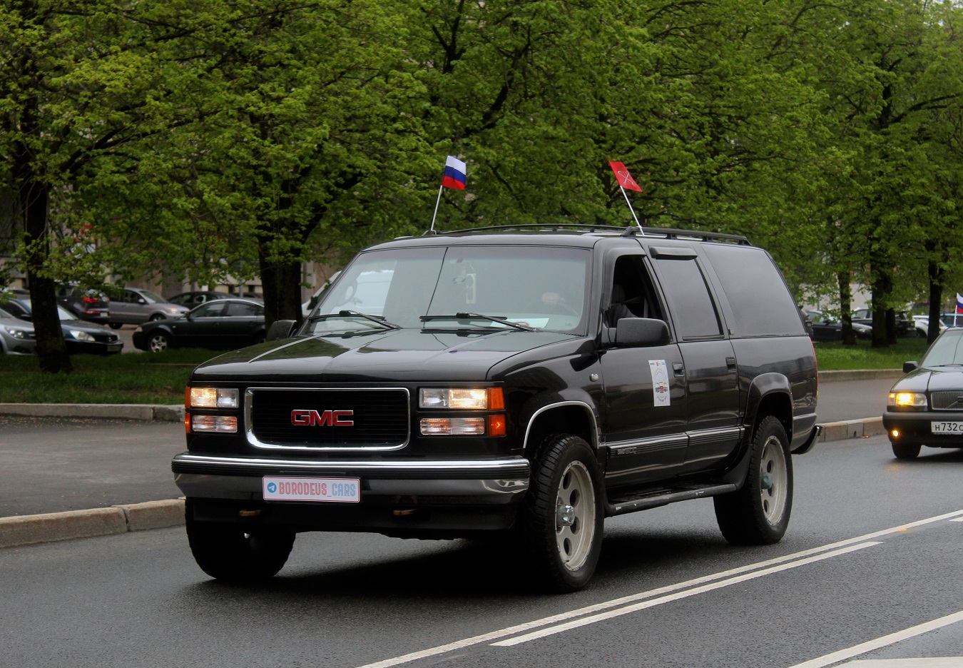 Москва, № А 287 ЕР 77 — GMC Suburban (9G) '93-99; Санкт-Петербург — Международный транспортный фестиваль "ТранспортФест 2025"