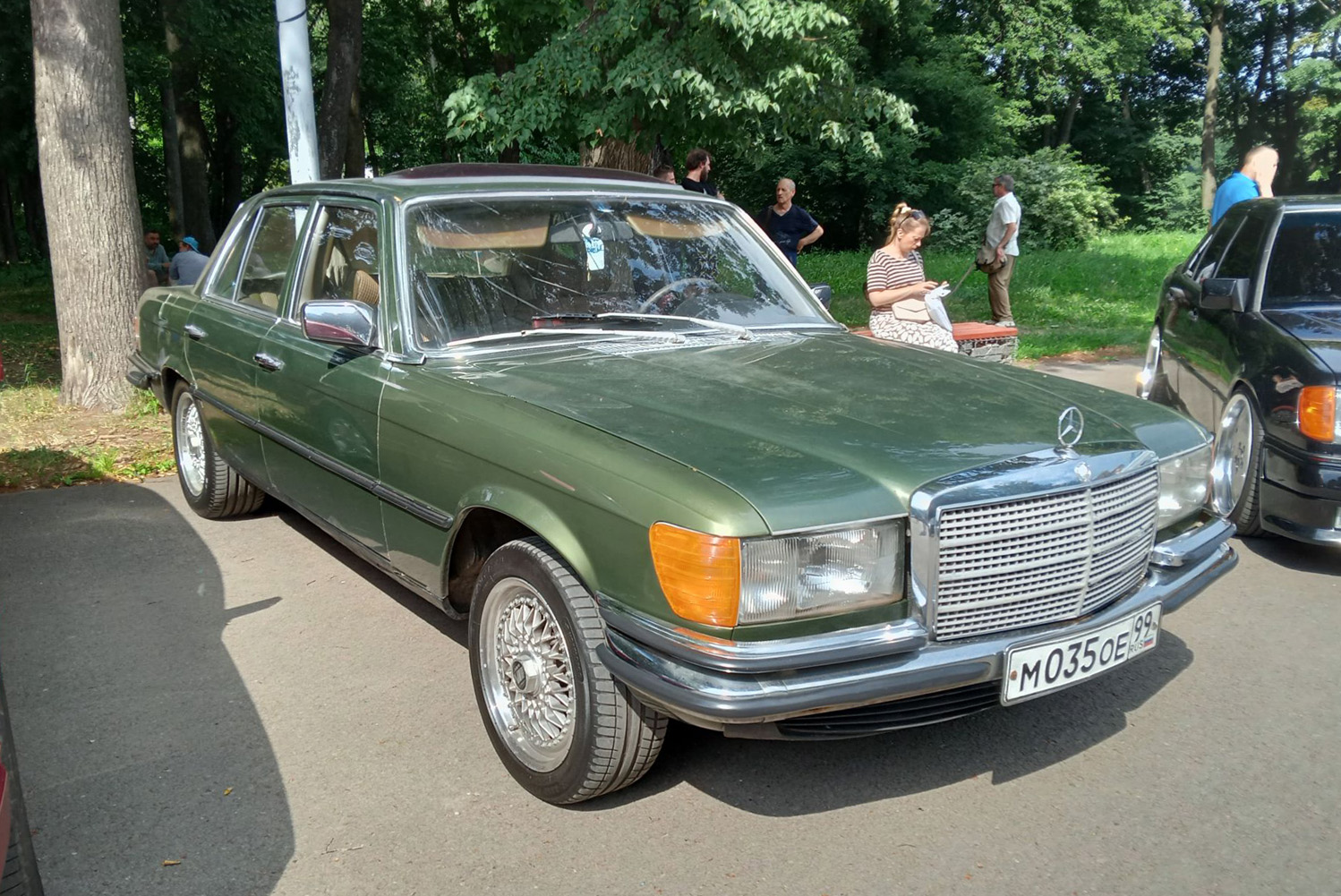 Москва, № М 035 ОЕ 99 — Mercedes-Benz (W116) '72-80; Рязанская область — 12-й ретро-фестиваль "Машина Времени", 12 июля 2025 г.