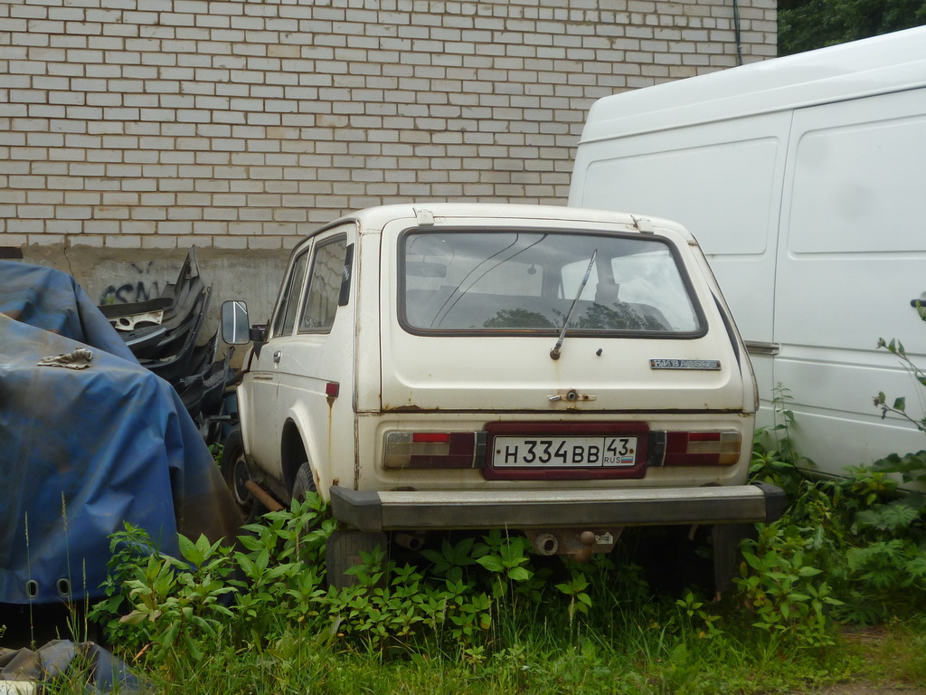 Кировская область, № Н 334 ВВ 43 — ВАЗ-2121 Нива '77-94
