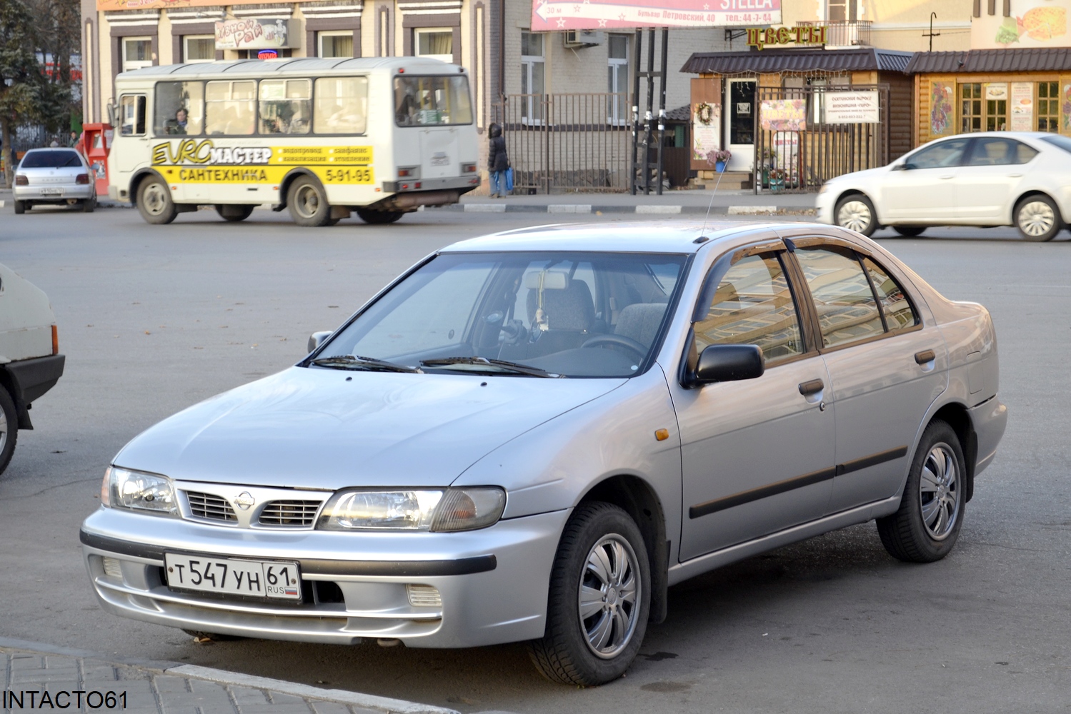 Ростовская область, № Т 547 УН 61 — Nissan Almera (N15) '95-00