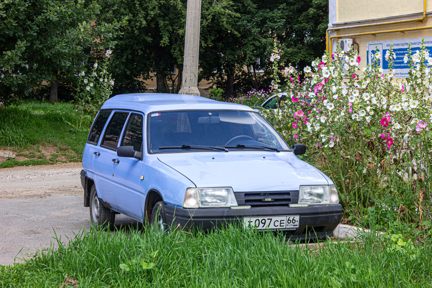 Свердловская область, № Т 097 СЕ 66 — Иж-21261-030 '04-05