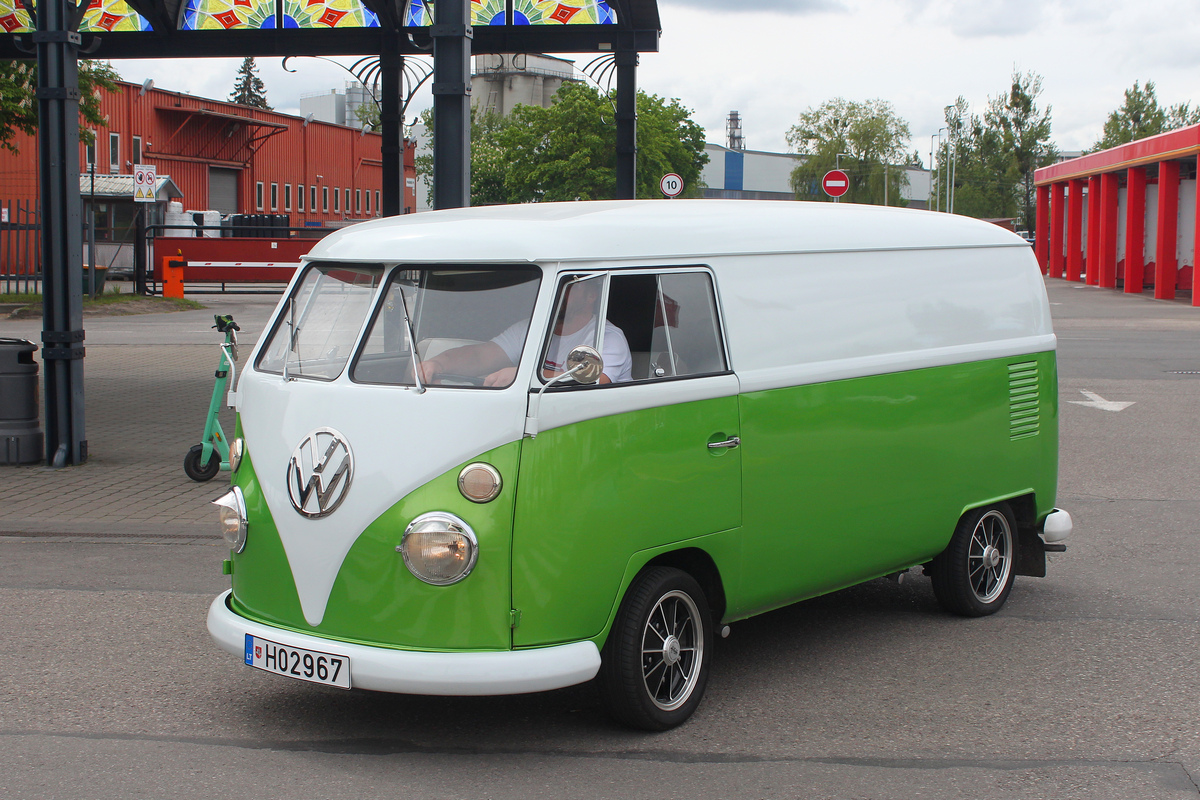 Литва, № H02967 — Volkswagen Typ 2 (T1) '62-75; Литва — Classic Auto Show Kaunas 2025