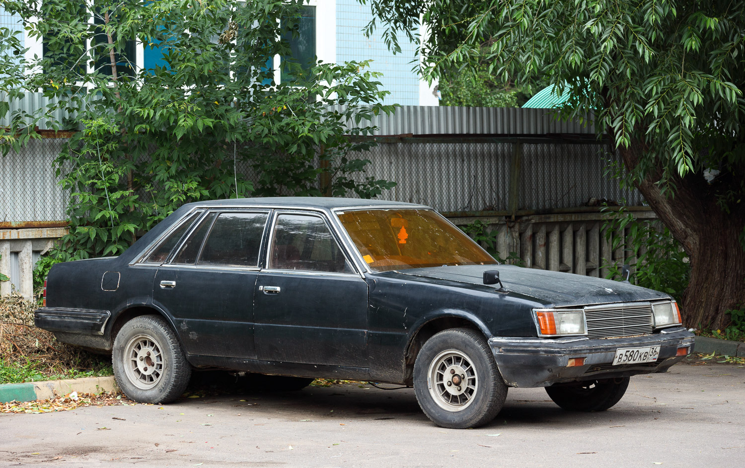 Москва, № В 580 КВ 36 — Nissan Laurel (C31) '80-84; Воронежская область — Вне региона