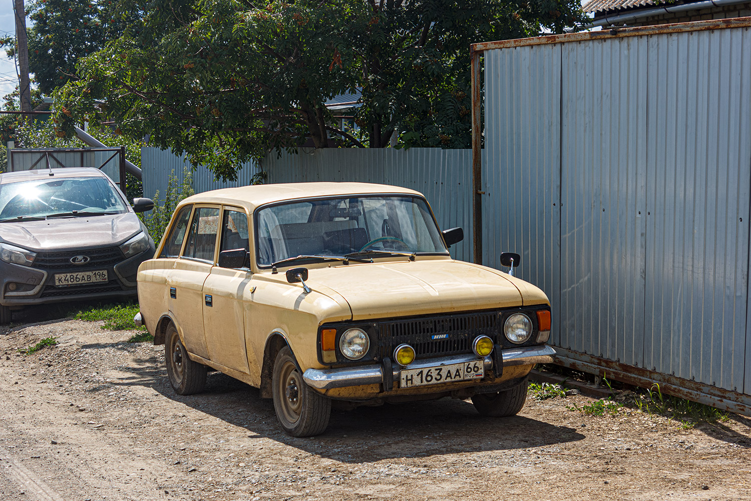 Свердловская область, № Н 163 АА 66 — Иж-21251 Комби '81-97