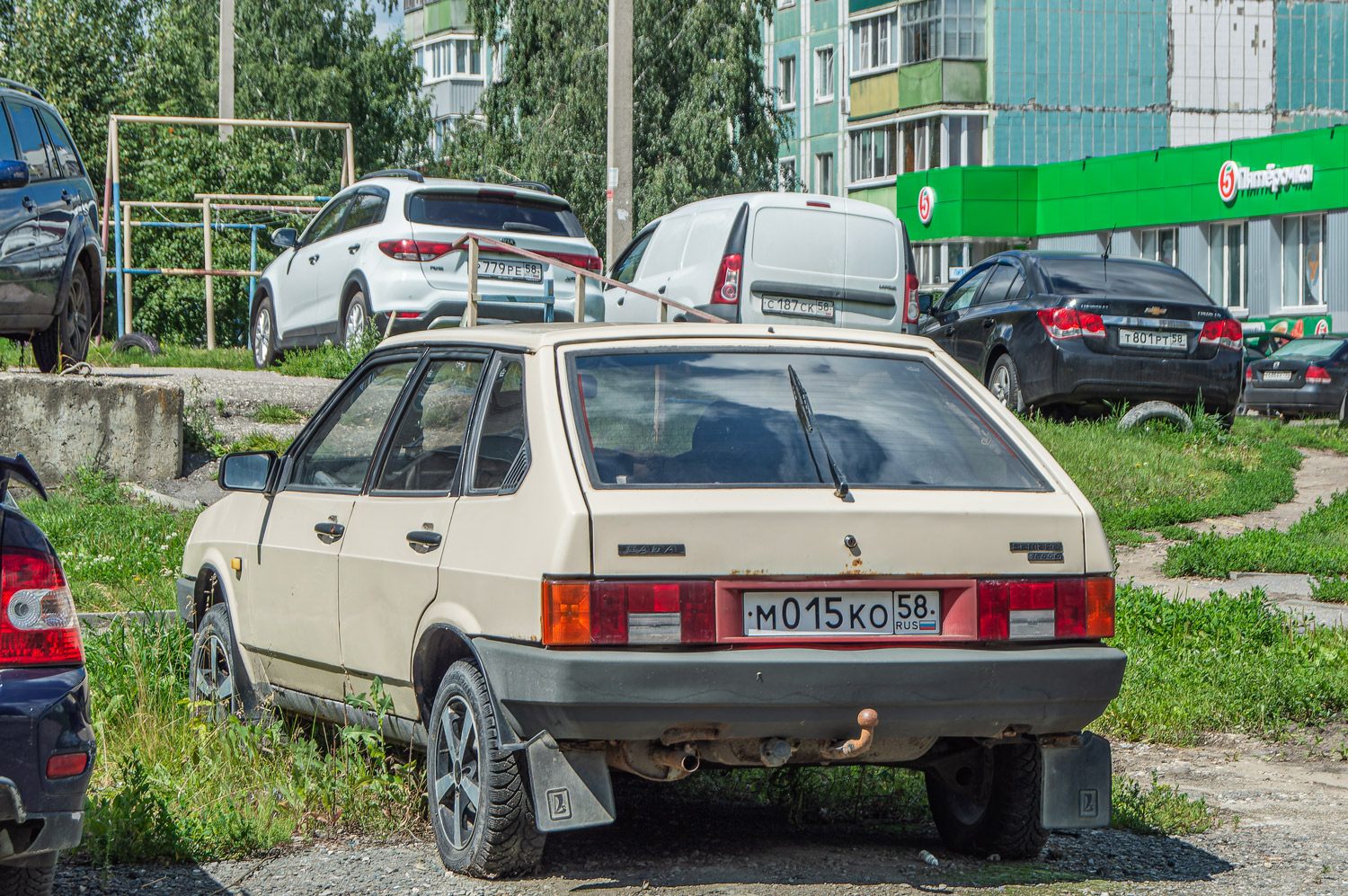 Пензенская область, № М 015 КО 58 — ВАЗ-2109 '87-93