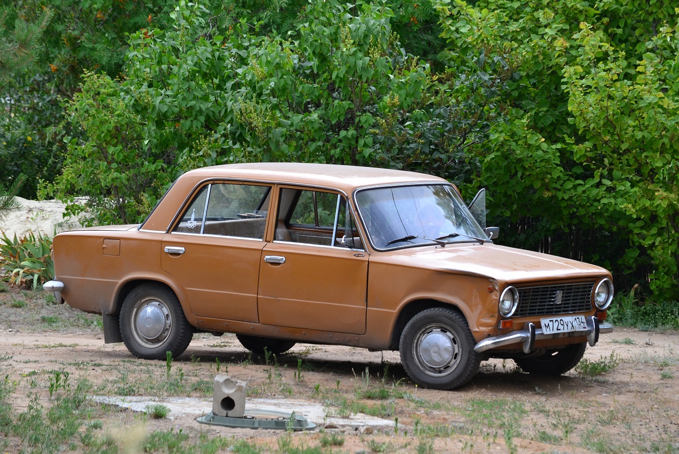 Волгоградская область, № М 729 УХ 134 — ВАЗ-2101 Жигули '70-83