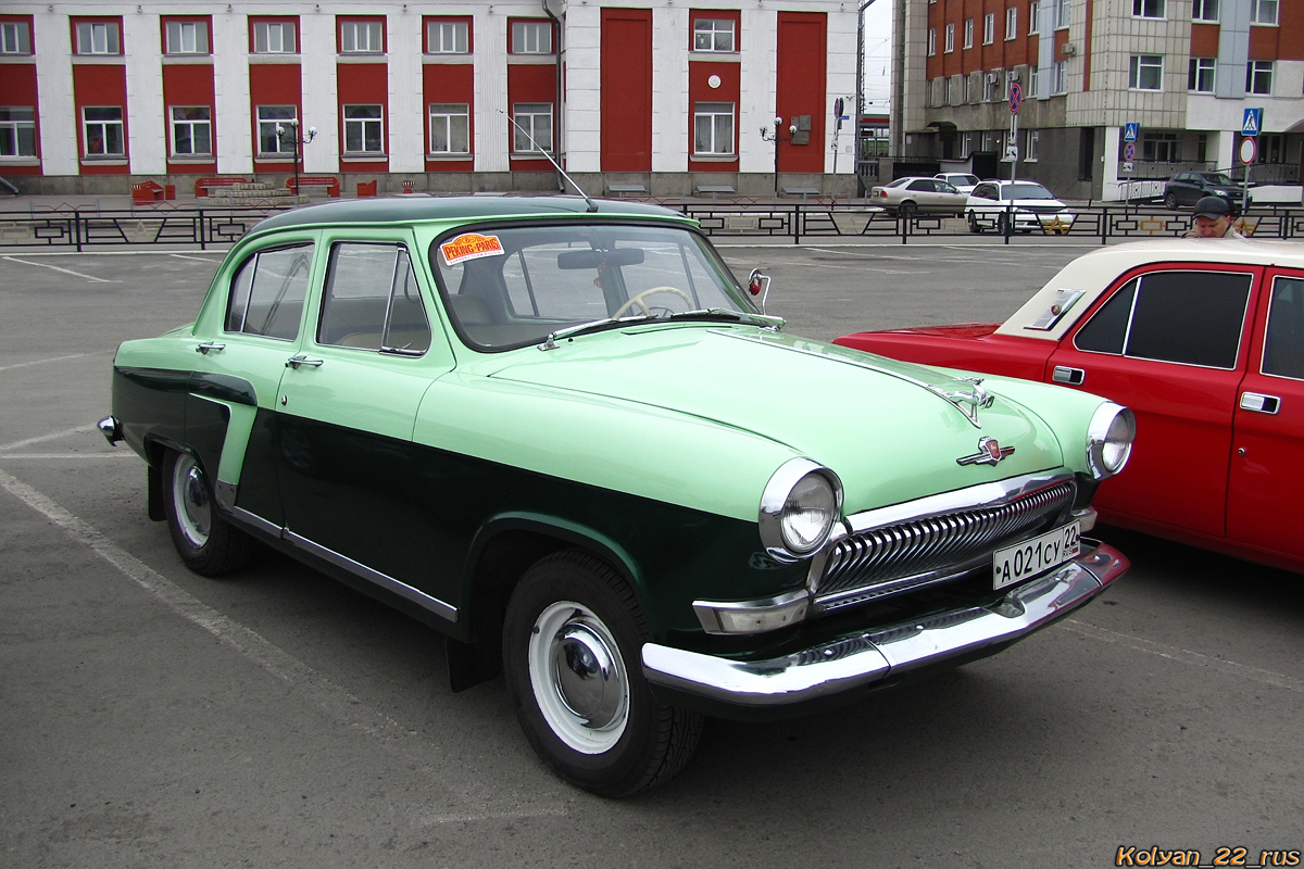 Алтайский край, № А 021 СУ 22 — ГАЗ-21Р Волга '65-70; Алтайский край — День Победы. Барнаул. 2018 г.
