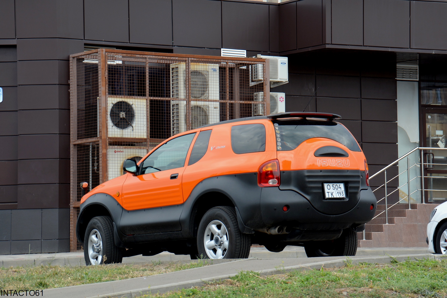 Краснодарский край, № О 504 ТК 193 — Isuzu VehiCROSS '97-01