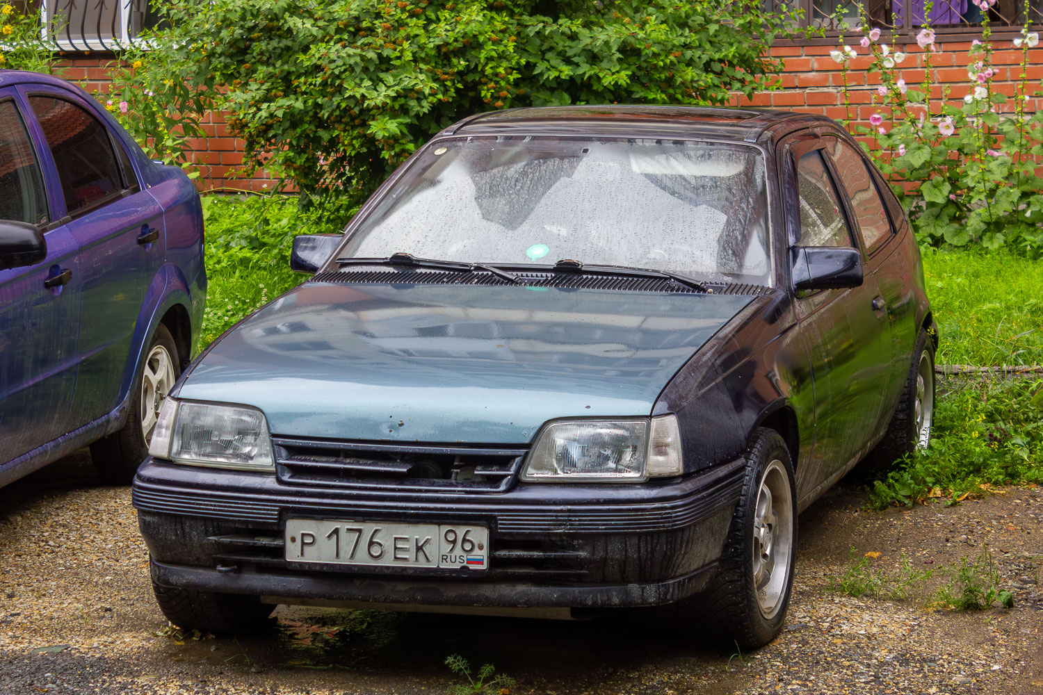 Свердловская область, № Р 176 ЕК 96 — Opel Kadett (E) '84-95