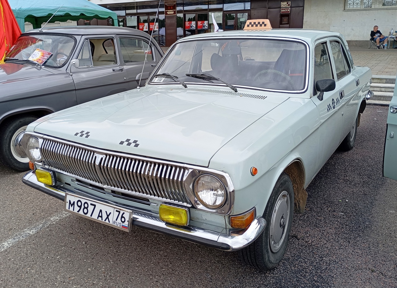 Ярославская область, № М 987 АХ 76 — ГАЗ-24-10 Волга '85-92; Тверская область — Фестиваль "Столица Ретро 2025"