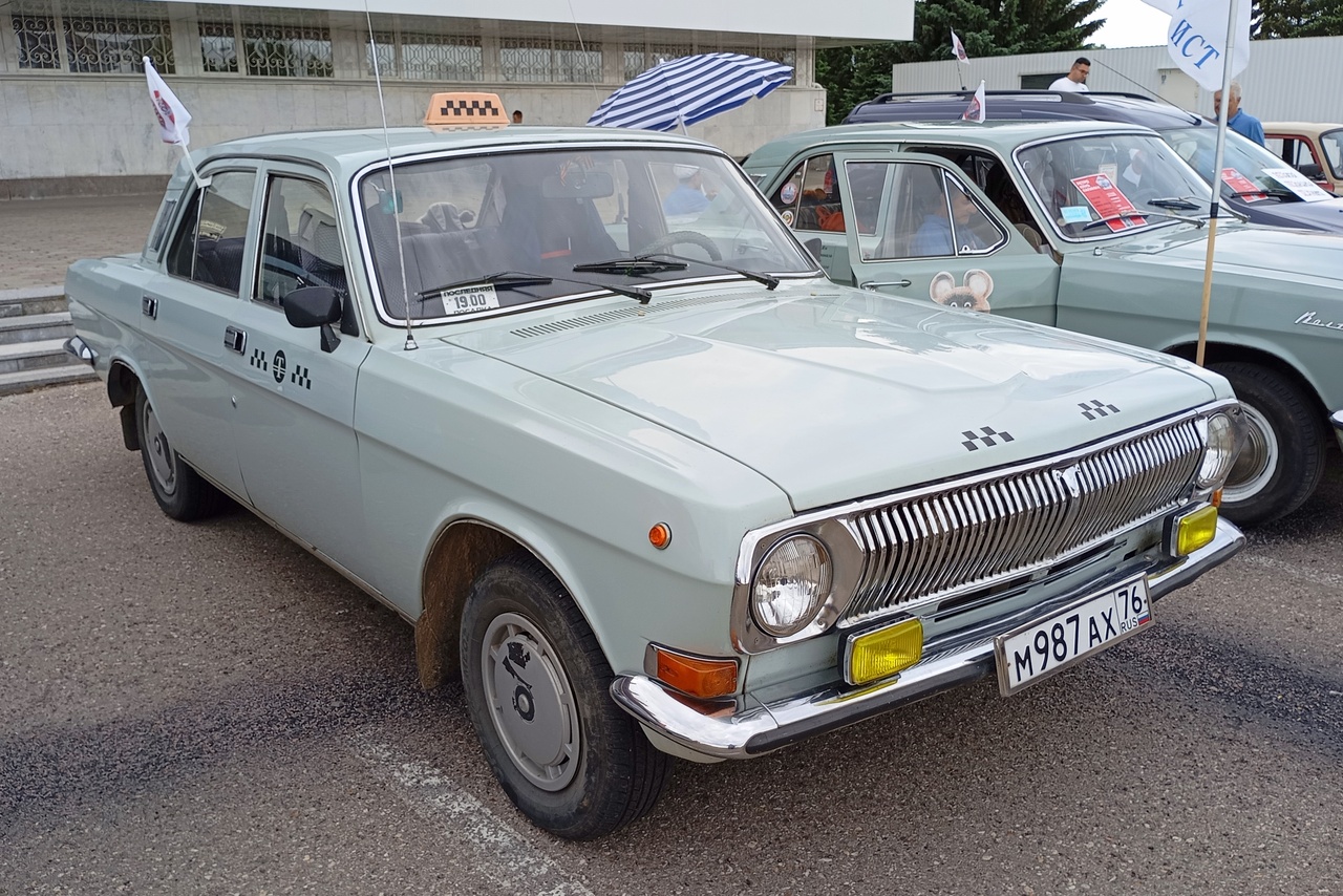Ярославская область, № М 987 АХ 76 — ГАЗ-24-10 Волга '85-92; Тверская область — Фестиваль "Столица Ретро 2025"